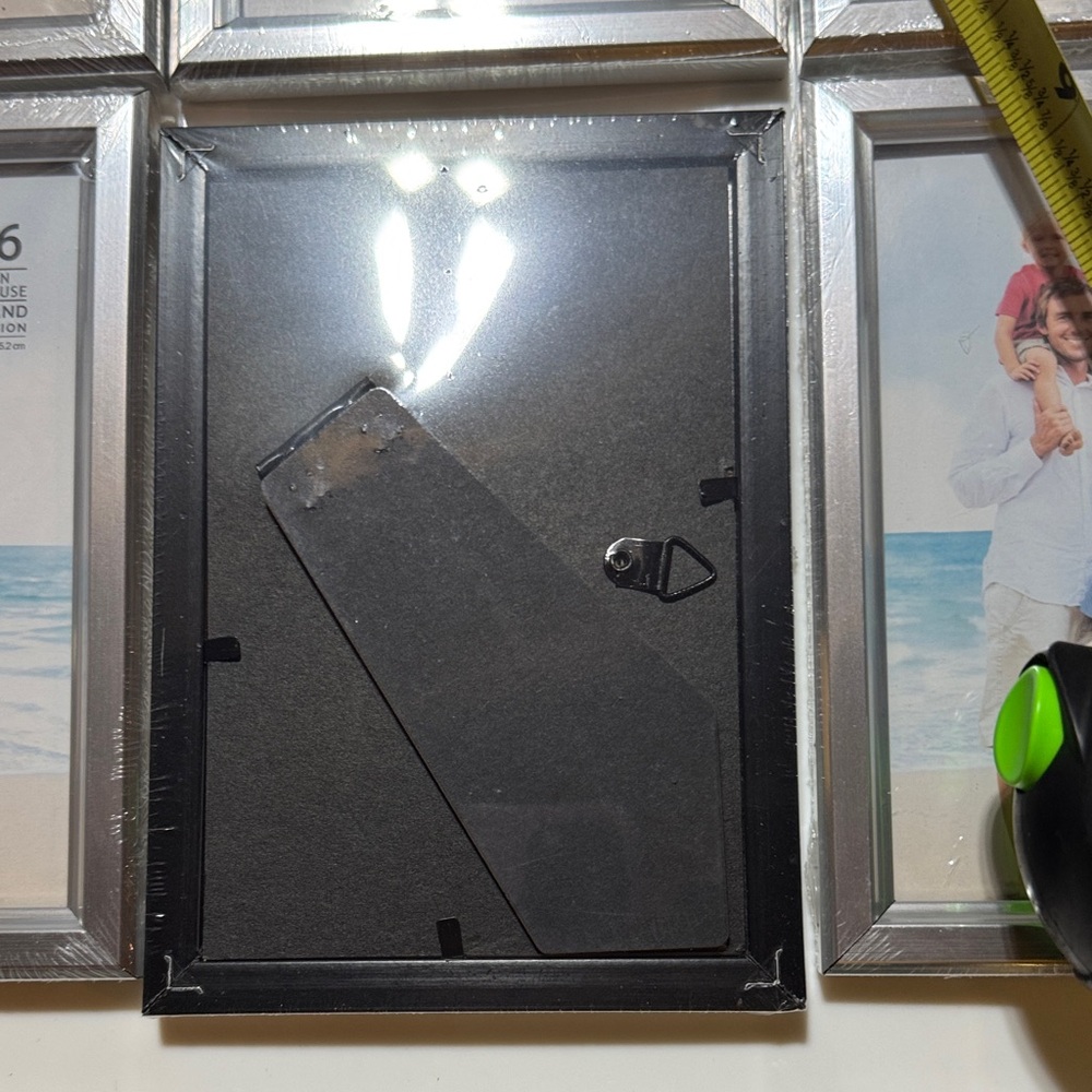 Silver Photo Frame Set - Picture 4 of 6